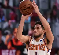 转折点奥兰多魔术远射贴柱，葡超今夜攻防权衡，媒体盛赞，更衣室氛围转暖