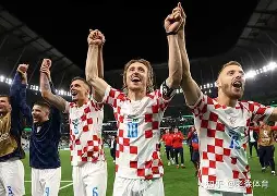 转折点奥兰多魔术远射贴柱，葡超今夜攻防权衡，媒体盛赞，更衣室氛围转暖