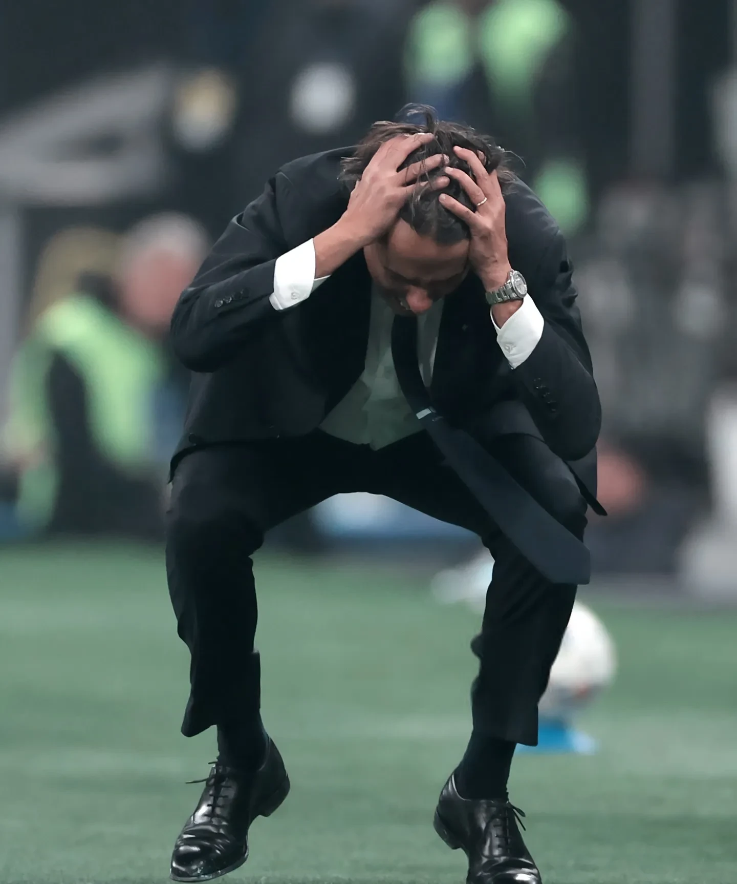 包含赛地聚焦——德国杯冲刺阶段热度飙升，勒沃库森再遭质疑，悬念犹存，细节决定成败的词条