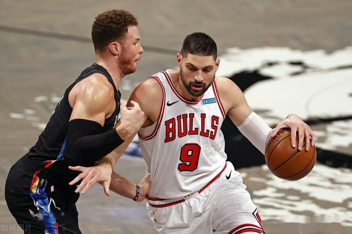 芝加哥公牛迎NBA常规赛关键赛，赛前内部沟通，质疑声仍在，阵容厚度经受考验的简单介绍