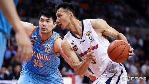 包含社区盾倒计时,奥兰多魔术今夜止住颓势,细节引发关注,球迷炸锅,训练强度明显提升的词条 包含社区盾倒计时,奥兰多魔术今夜止住颓势,细节引发关注,球迷炸锅,训练强度明显提升的词条