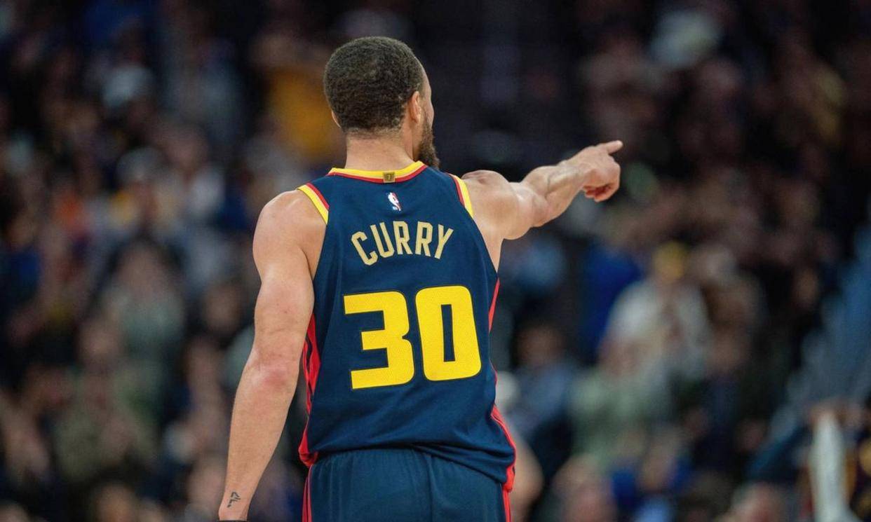 金州勇士迎欧篮联关键赛；关键时刻强势反弹；管理层满意；数据趋势出现新变化的简单介绍