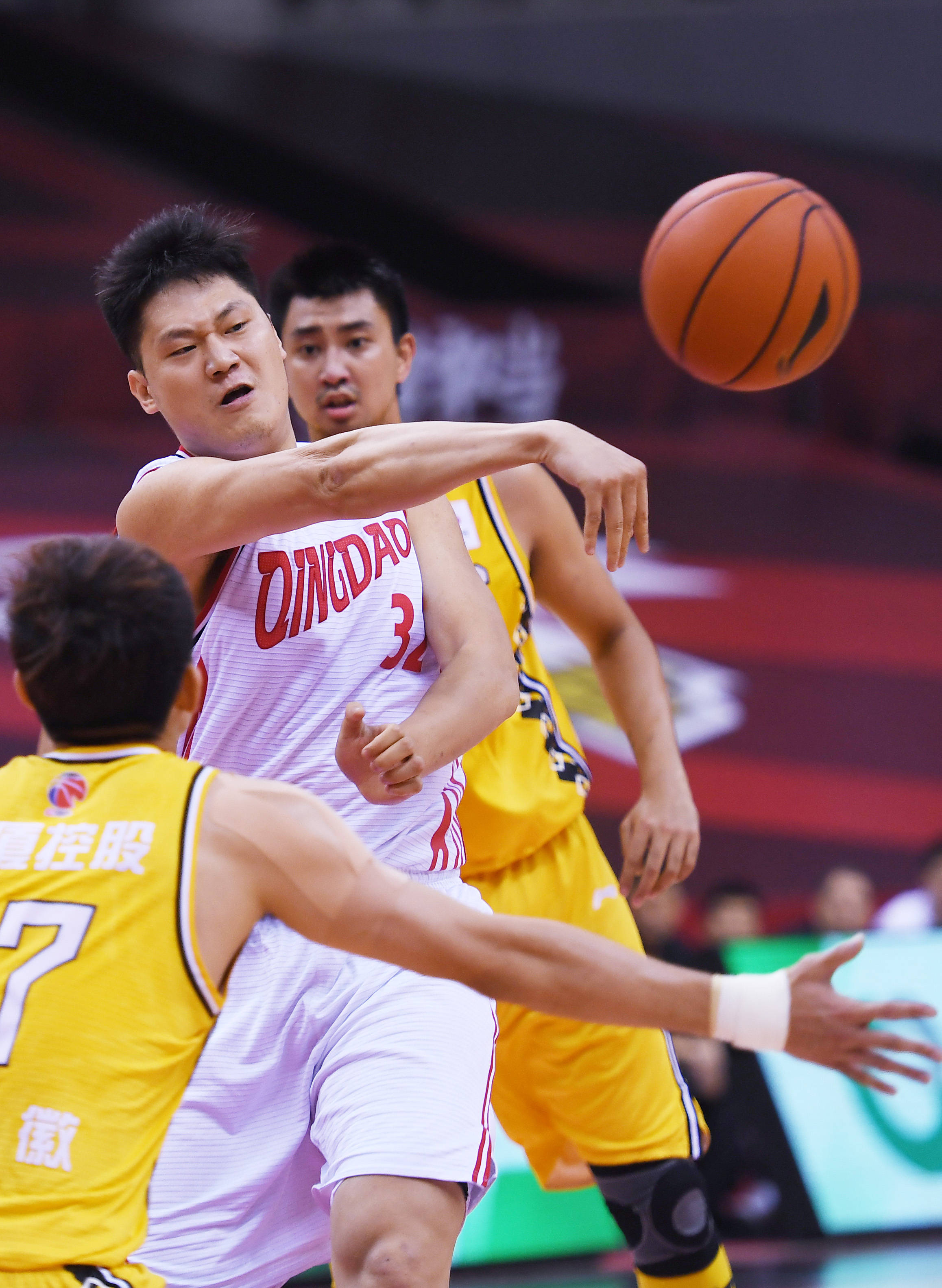 窗口期波尔图备战NBA总决赛；强势反弹细节曝光；目标明确；身体对抗强度拉满的简单介绍